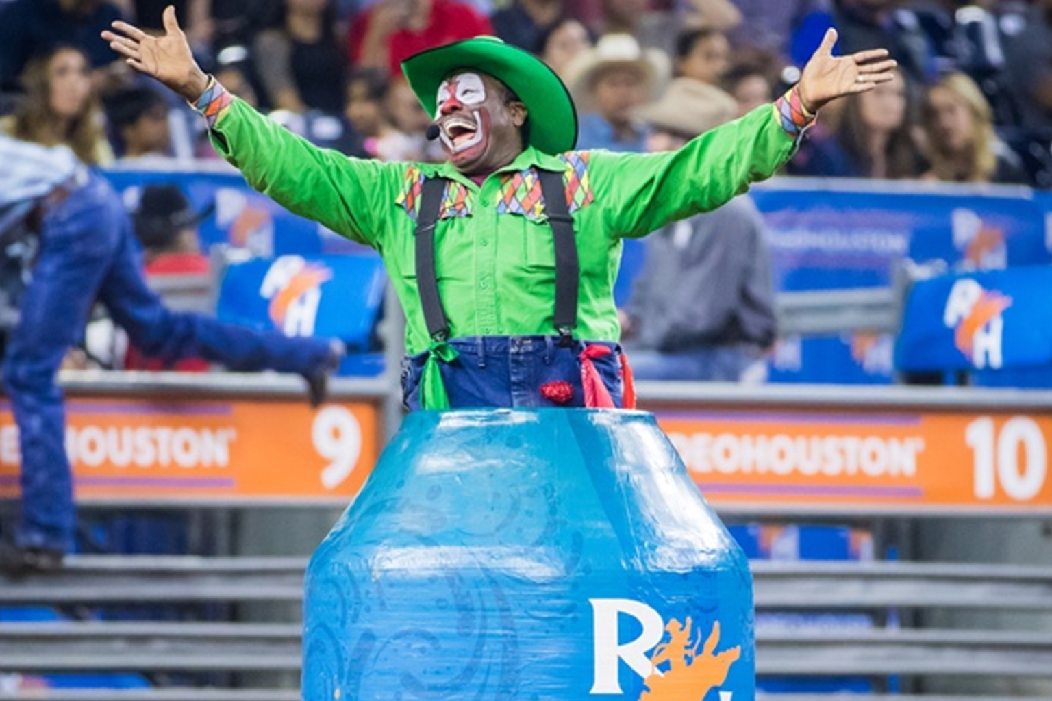 2023 RODEOHOUSTON BARRELMAN AND FANFAVORITE LEON COFFEE ANNOUNCED AS GRAND MARSHAL OF DOWNTOWN